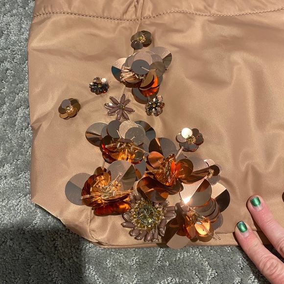 Tory Burch Flower Cluster Tote. Never used. NWT. - Picture 3 of 6